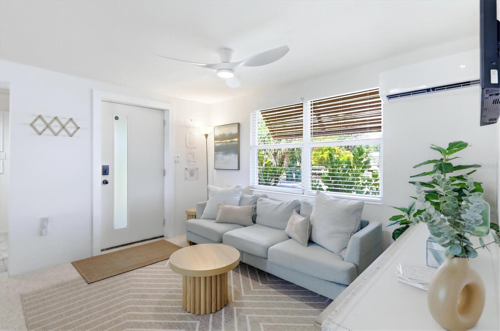 301 28TH ST W, BRADENTON, FL, 34205