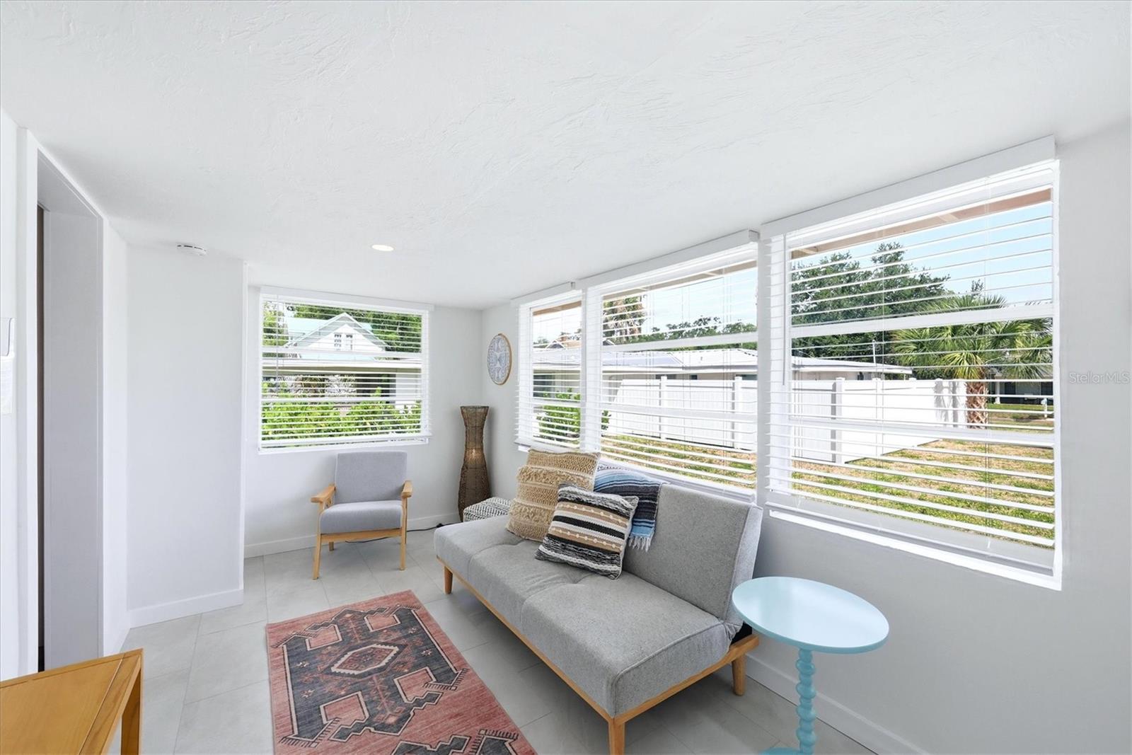 301 28TH ST W, BRADENTON, FL, 34205