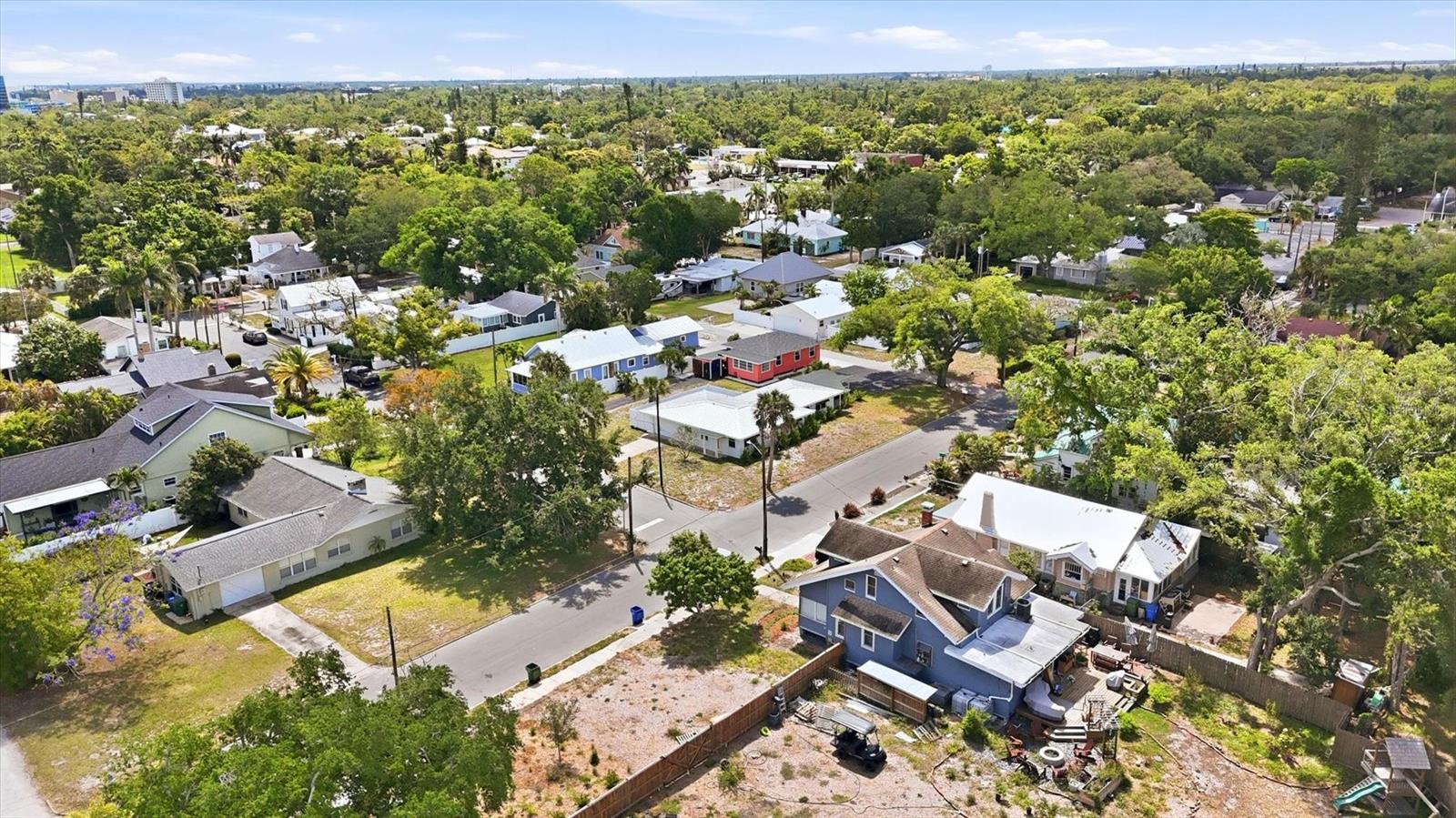 301 28TH ST W, BRADENTON, FL, 34205