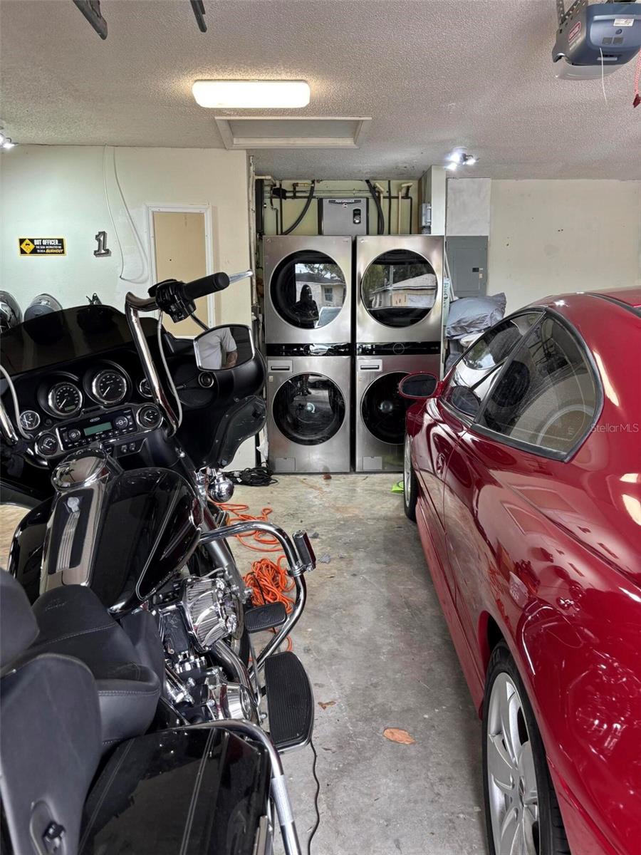 1105 AMBLE LN, CLEARWATER, FL, 33755