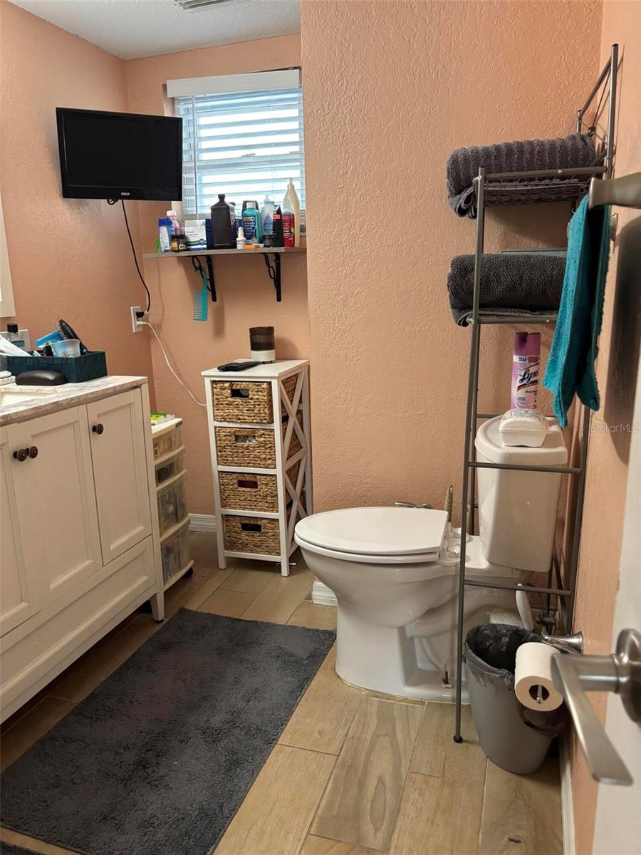 1105 AMBLE LN, CLEARWATER, FL, 33755