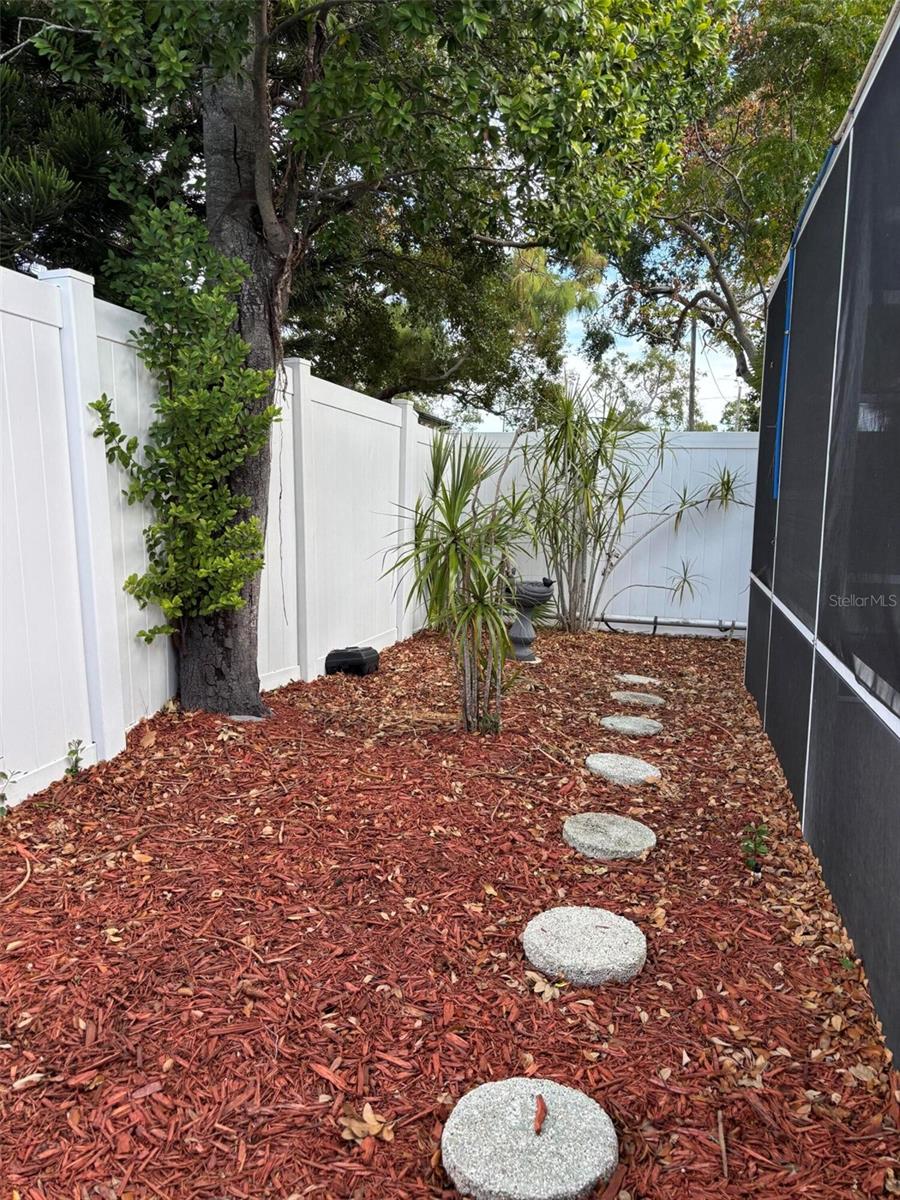 1105 AMBLE LN, CLEARWATER, FL, 33755