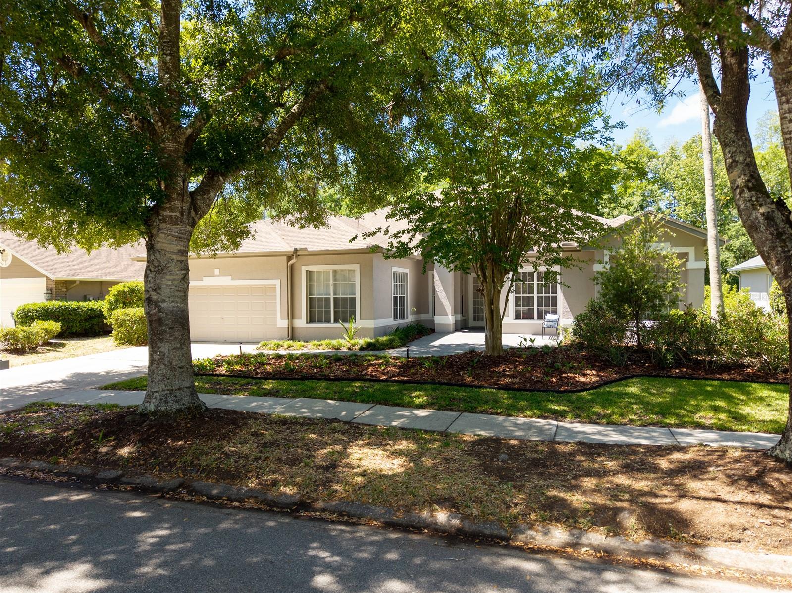 8712 TANTALLON CIR, TAMPA, FL, 33647