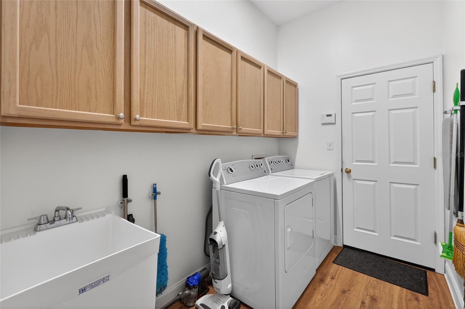 8712 TANTALLON CIR, TAMPA, FL, 33647