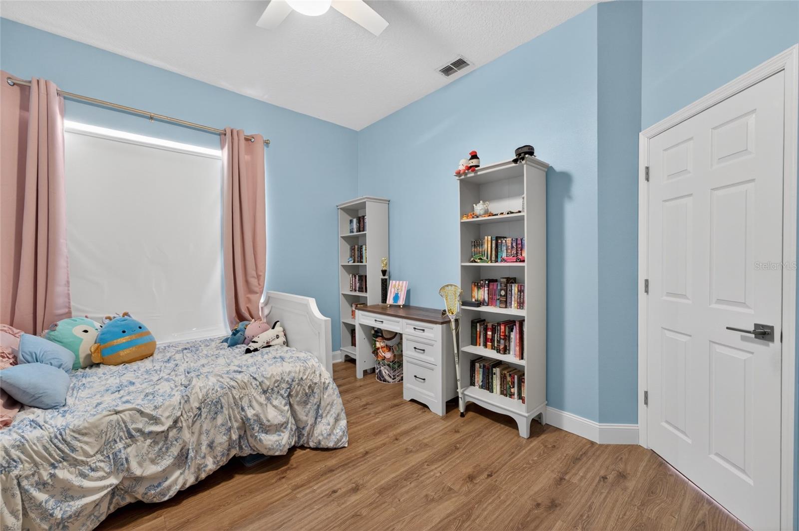 8712 TANTALLON CIR, TAMPA, FL, 33647