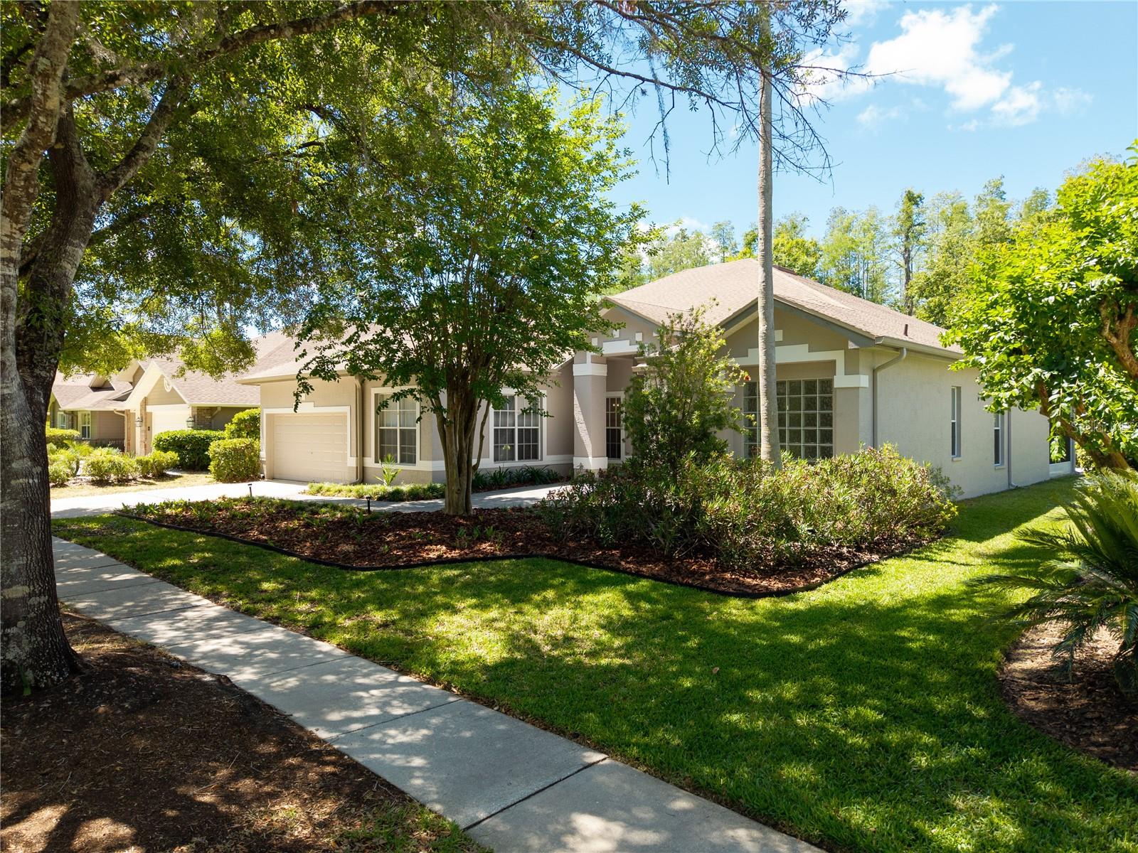 8712 TANTALLON CIR, TAMPA, FL, 33647