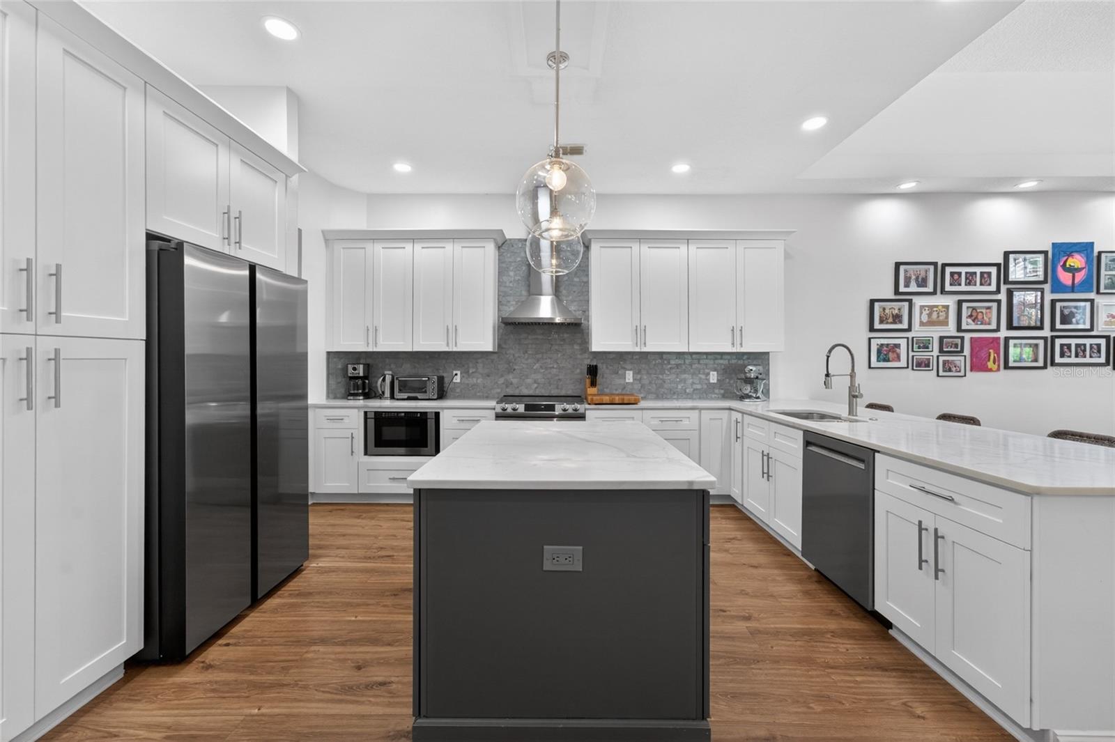8712 TANTALLON CIR, TAMPA, FL, 33647