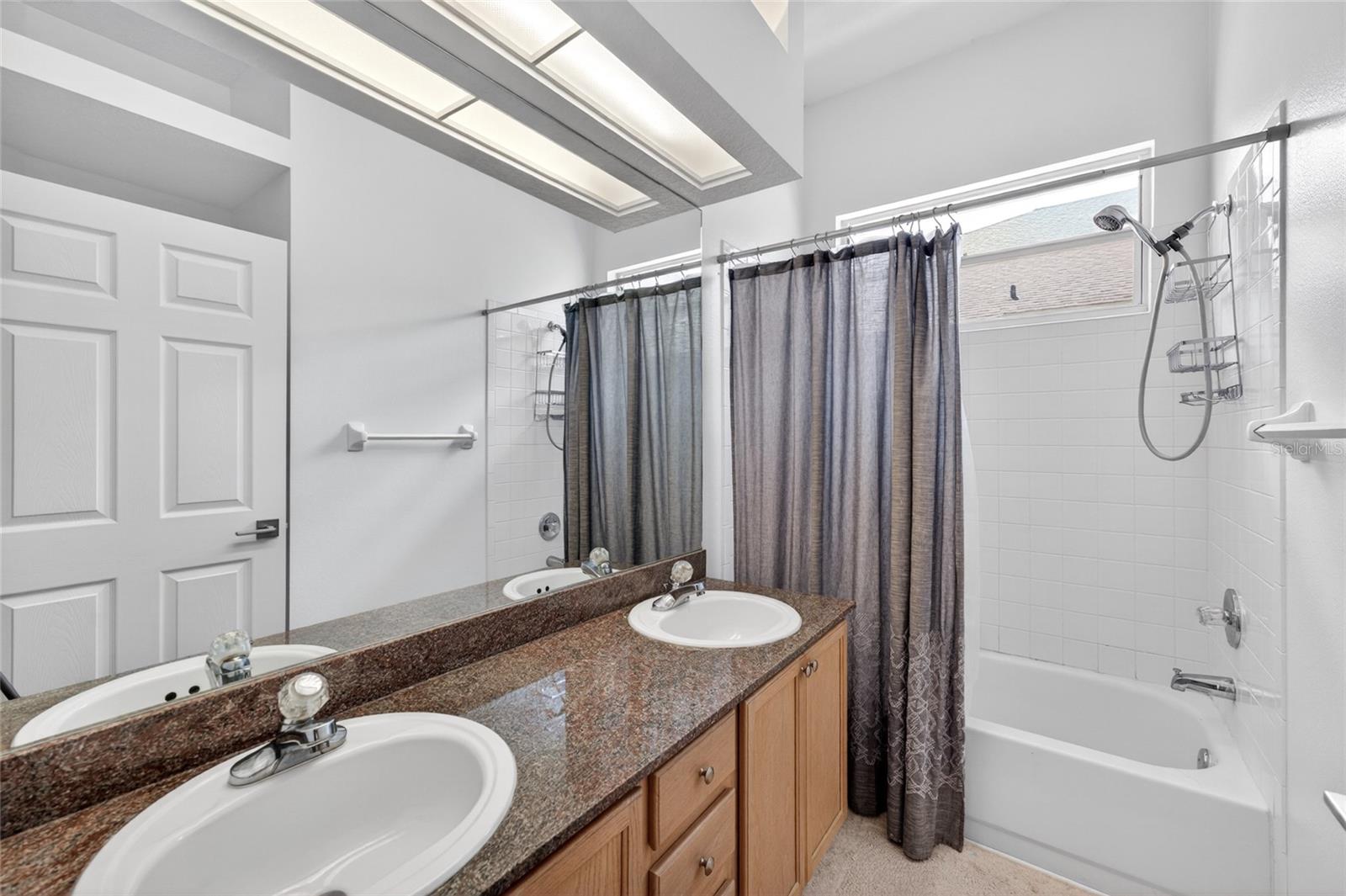 8712 TANTALLON CIR, TAMPA, FL, 33647