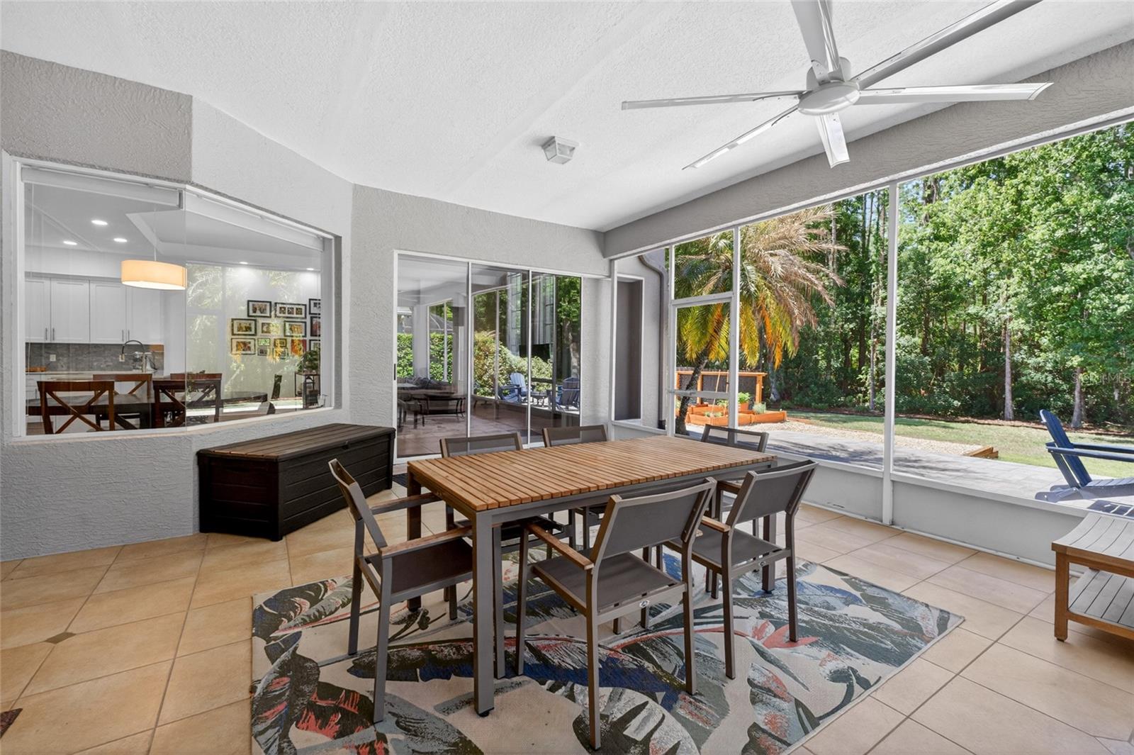 8712 TANTALLON CIR, TAMPA, FL, 33647