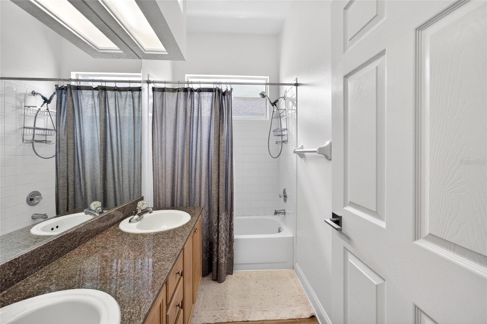 8712 TANTALLON CIR, TAMPA, FL, 33647