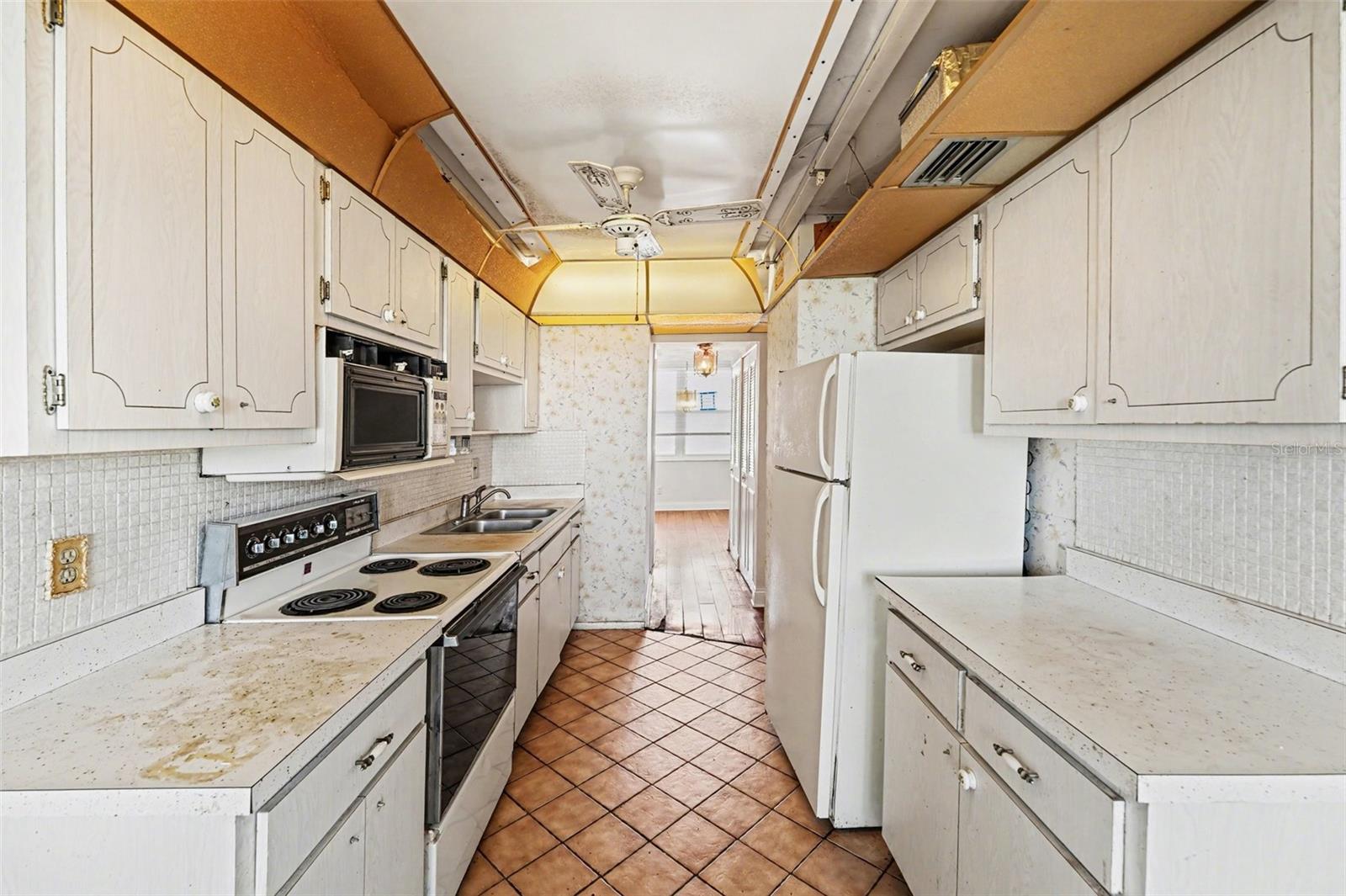 4715 BAY ST NE #232, ST PETERSBURG, FL, 33703