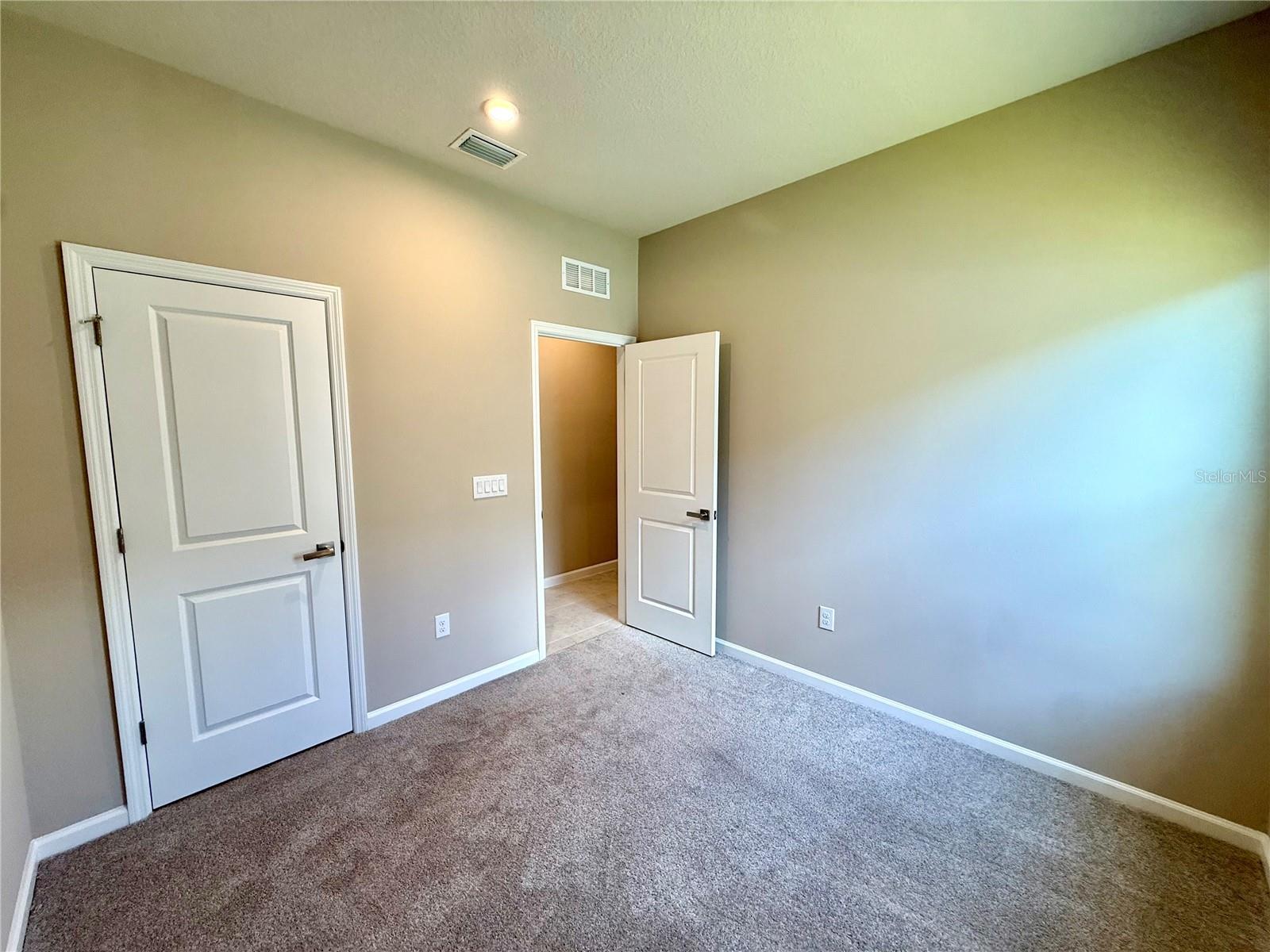 2467 WHITE LADYFISH RD, WIMAUMA, FL, 33598