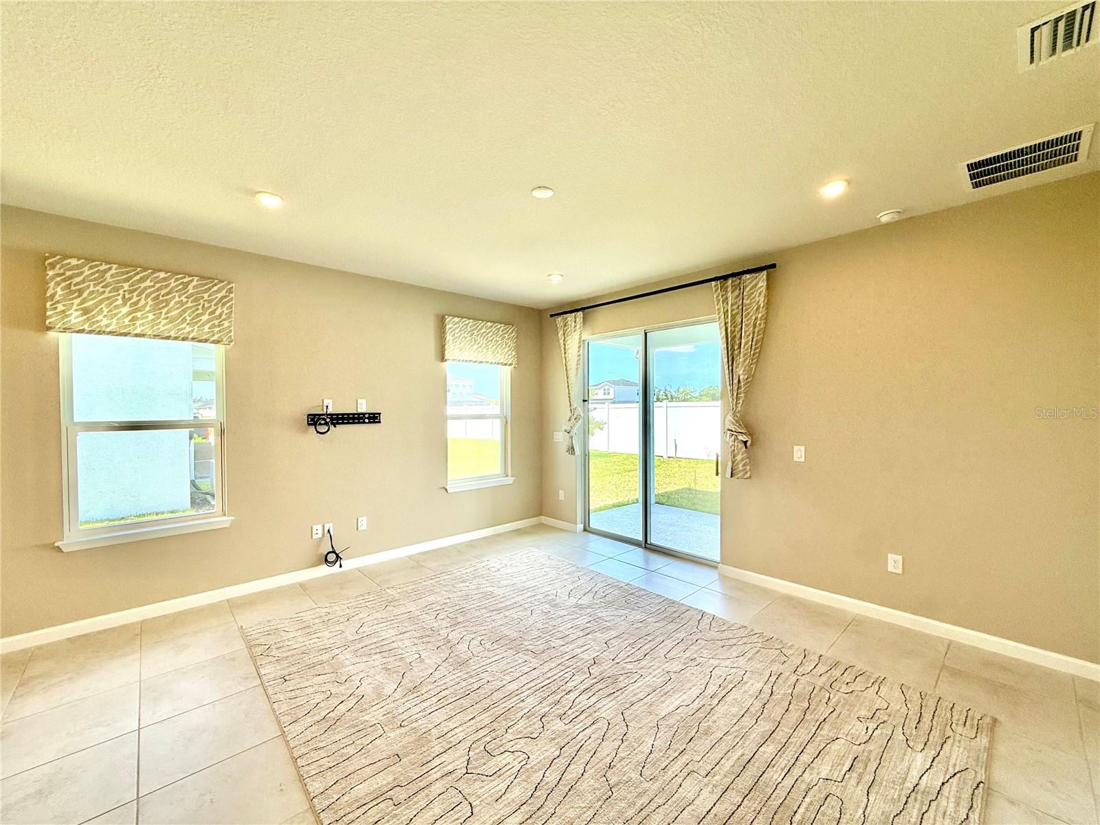 2467 WHITE LADYFISH RD, WIMAUMA, FL, 33598