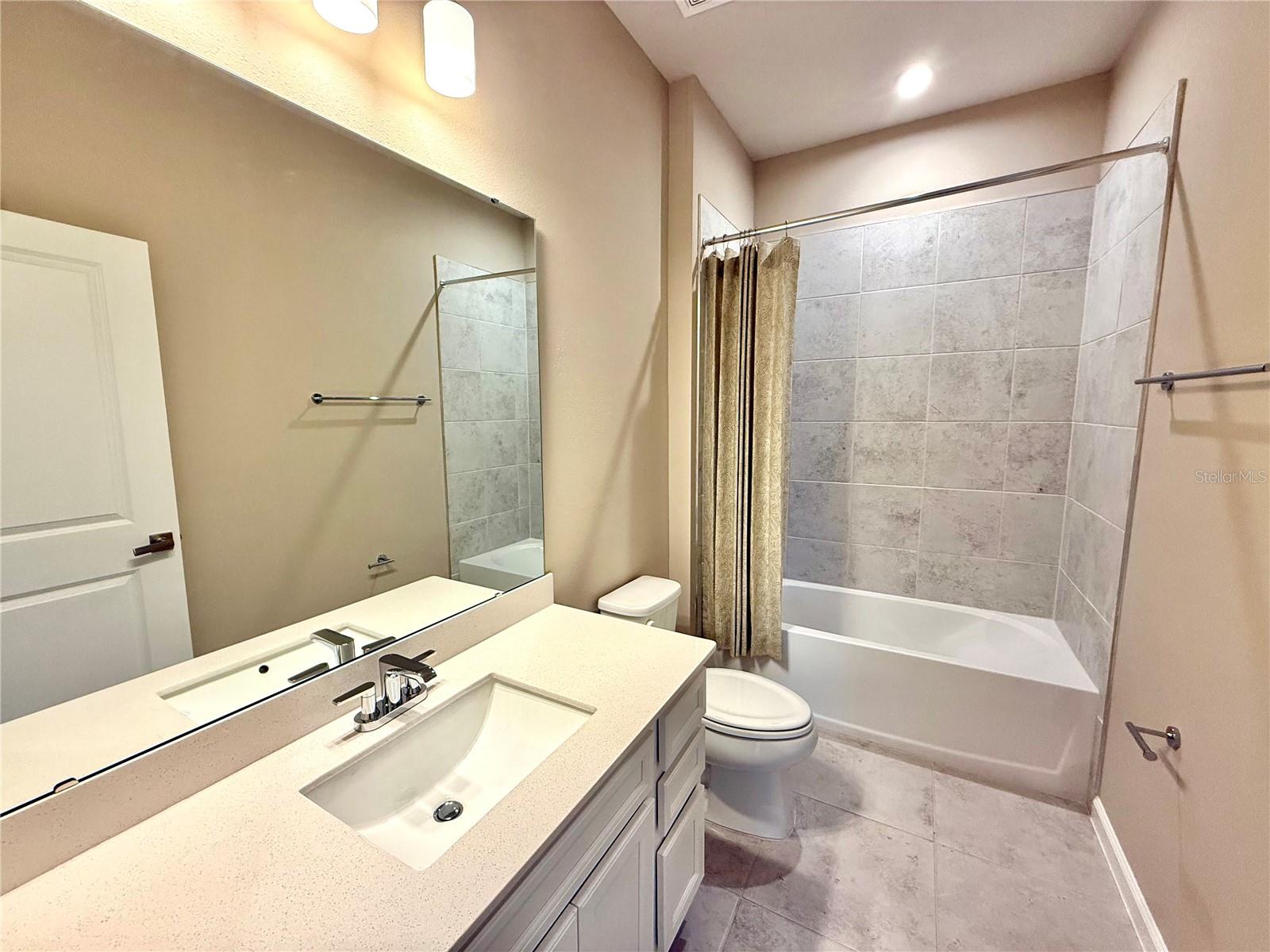 2467 WHITE LADYFISH RD, WIMAUMA, FL, 33598