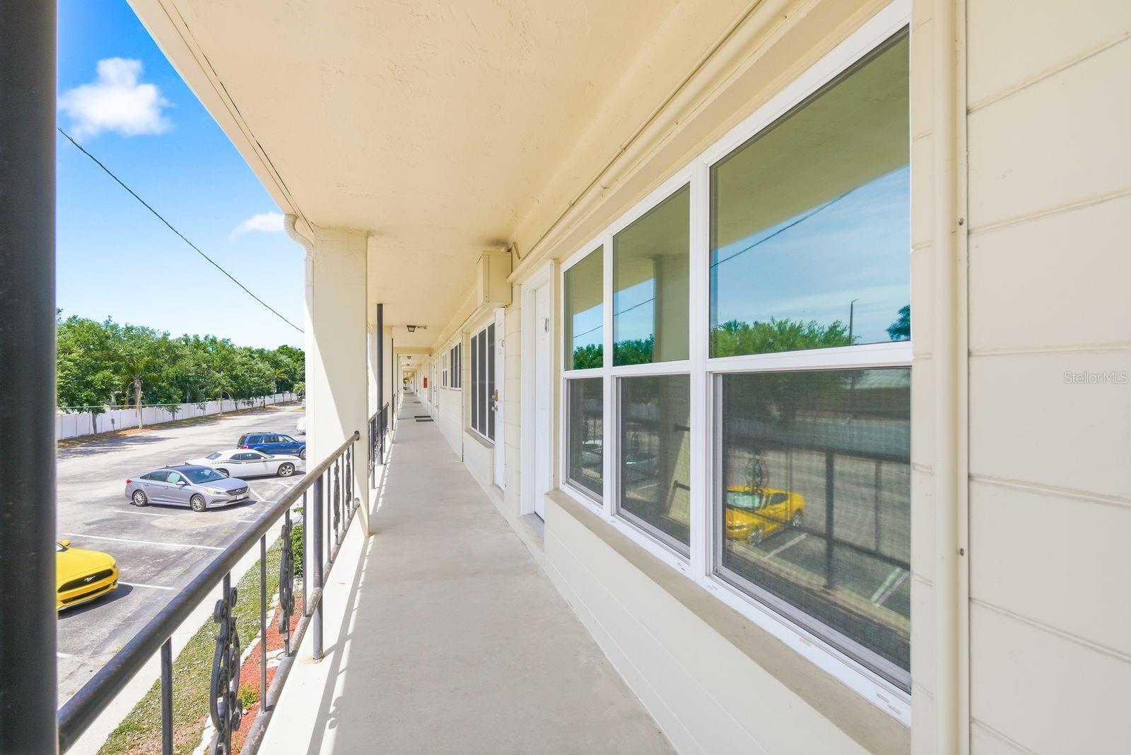 5593 40TH AVE N #418, KENNETH CITY, FL, 33709