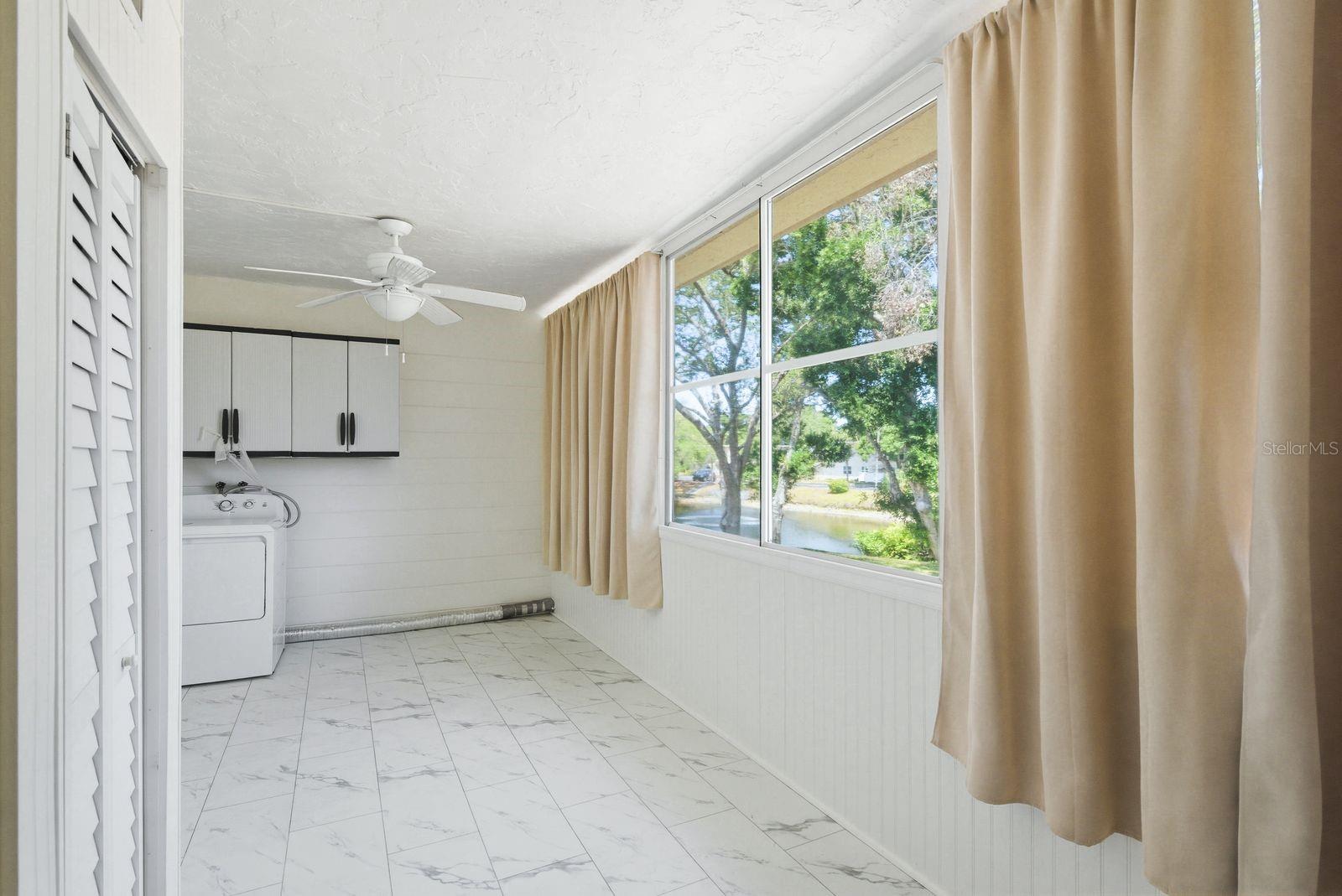 5593 40TH AVE N #418, KENNETH CITY, FL, 33709