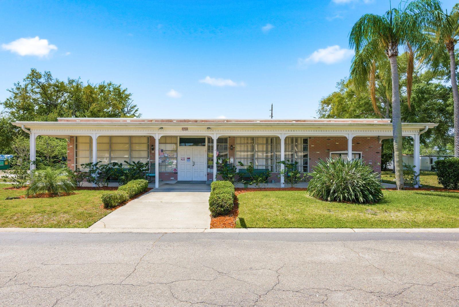 5593 40TH AVE N #418, KENNETH CITY, FL, 33709