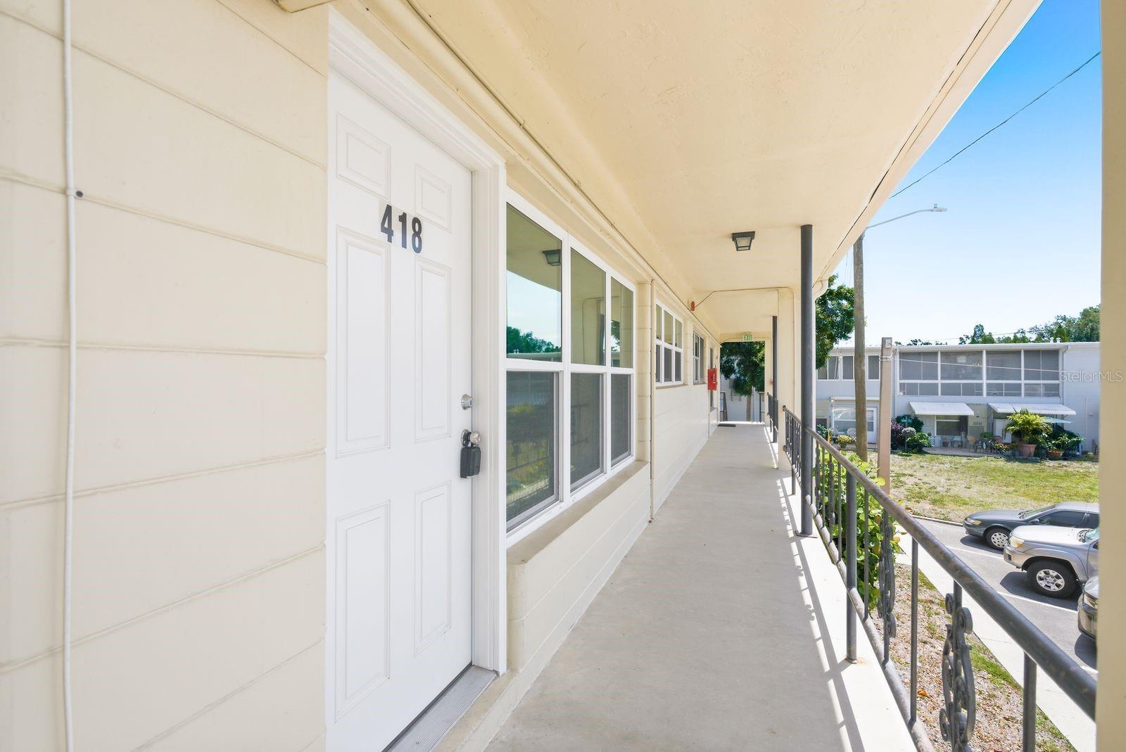 5593 40TH AVE N #418, KENNETH CITY, FL, 33709