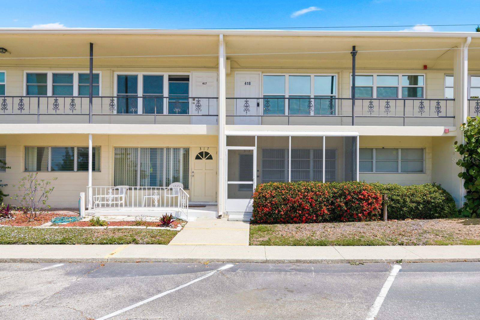 5593 40TH AVE N #418, KENNETH CITY, FL, 33709