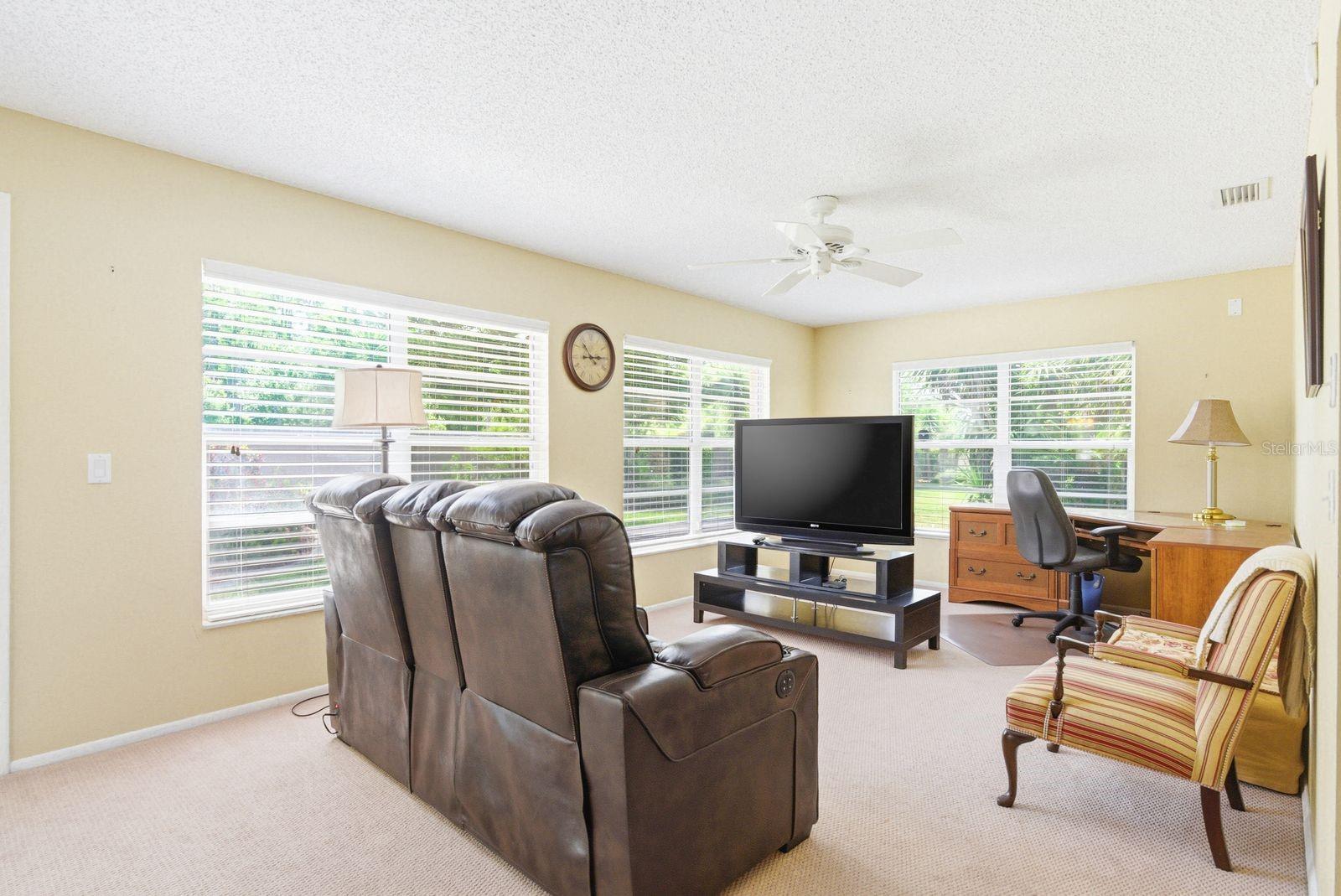 6019 COUNTRY RIDGE LN, NEW PORT RICHEY, FL, 34655