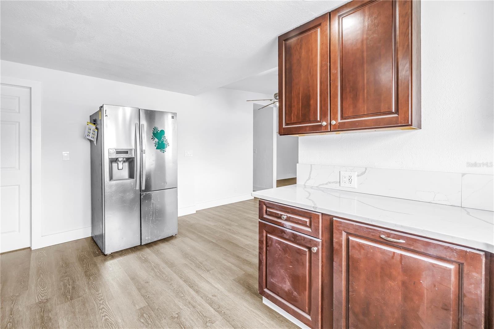 110 NE MONROE CIR N, ST PETERSBURG, FL, 33702