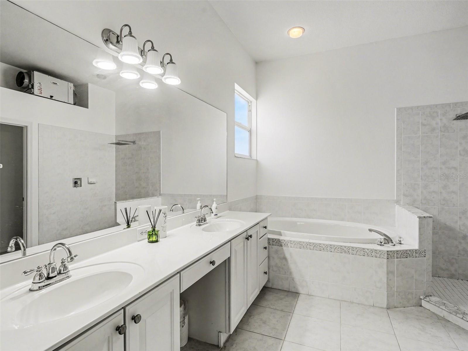 1361 NEW FOREST LN, OSPREY, FL, 34229