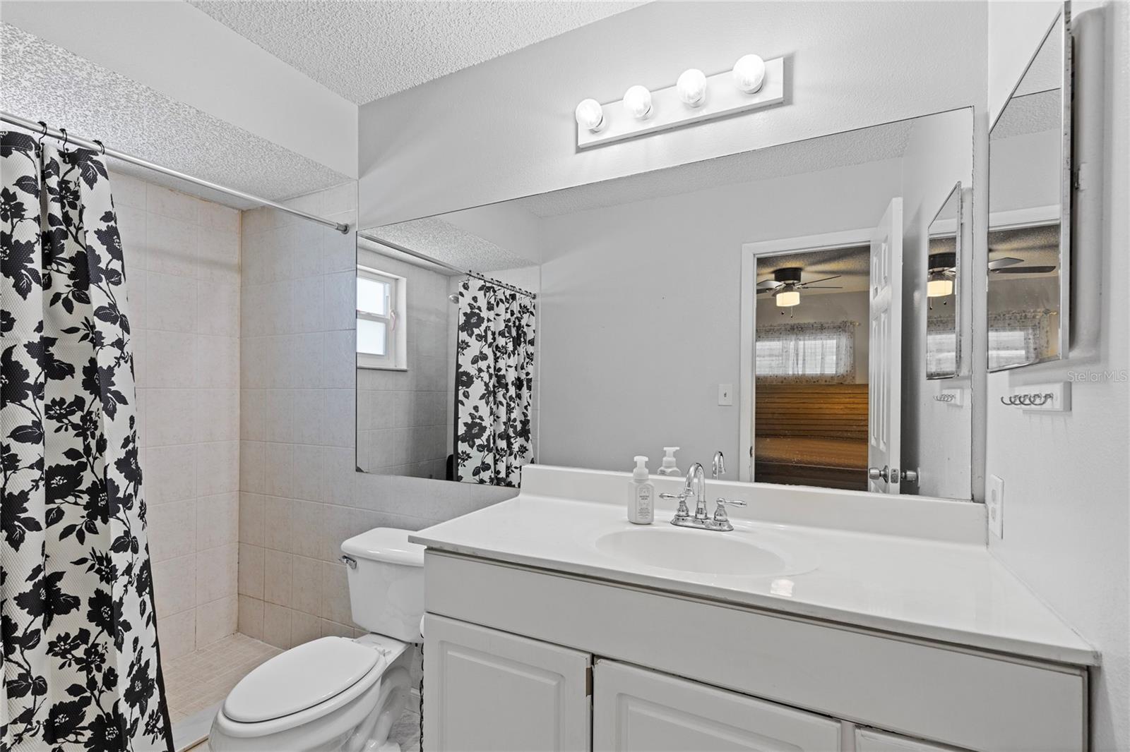 11611 NATURE TRL, PORT RICHEY, FL, 34668