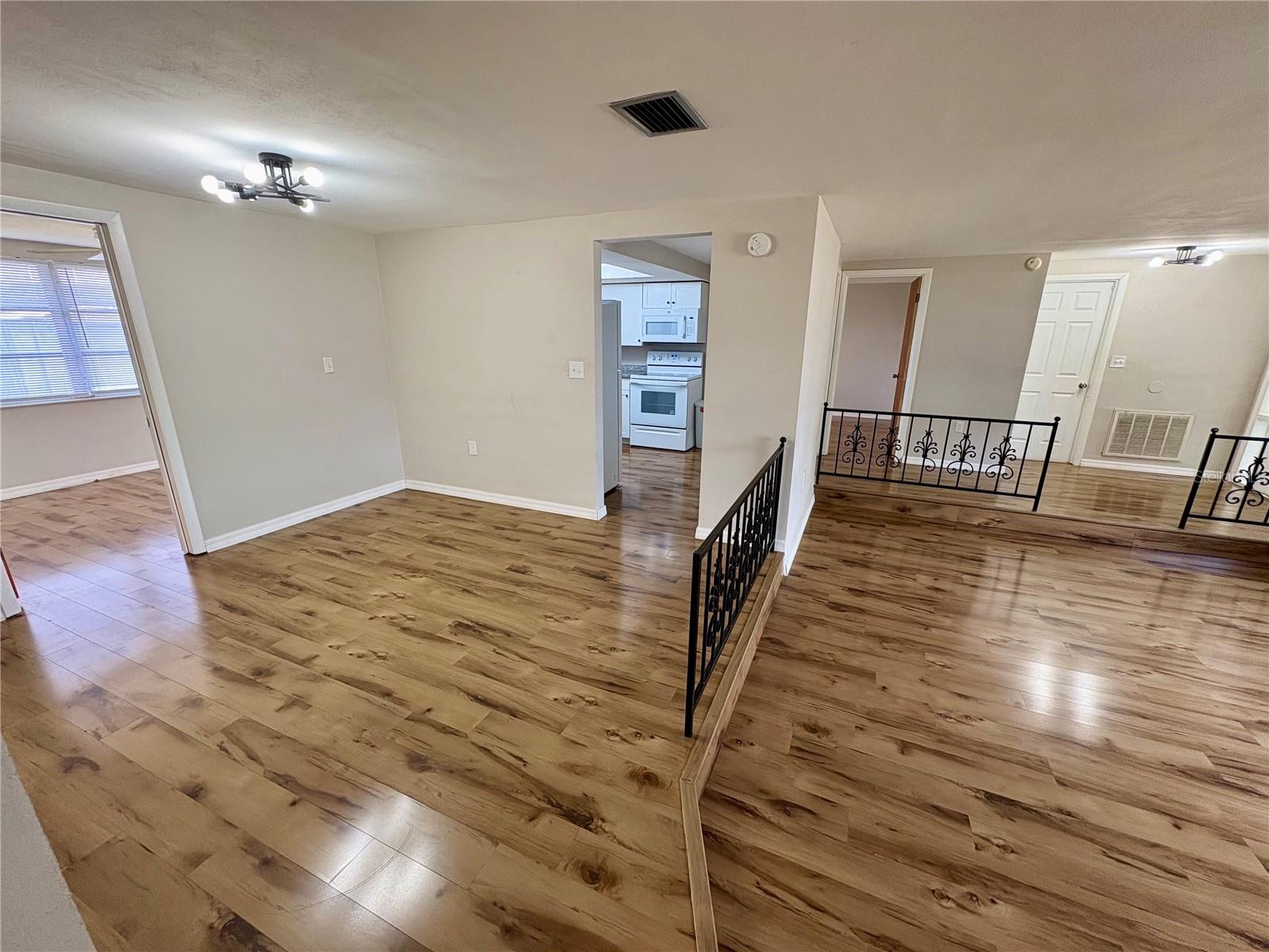 6041 13TH AVE, NEW PORT RICHEY, FL, 34653