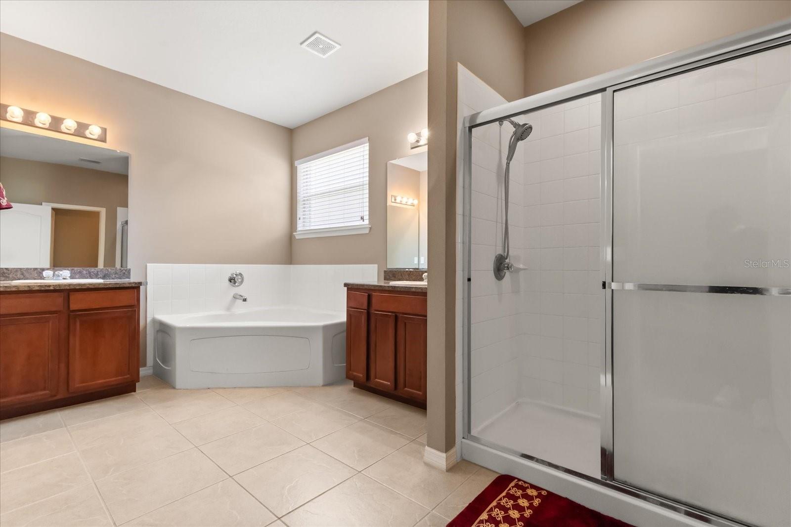 2721 WALDEN WOODS DR, PLANT CITY, FL, 33566