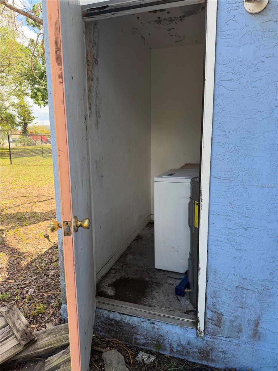 2418 N LINKS AVE, SARASOTA, FL, 34234