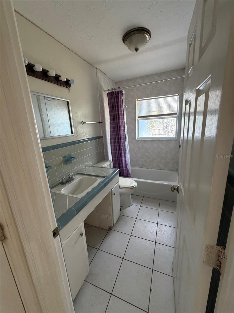 2418 N LINKS AVE, SARASOTA, FL, 34234