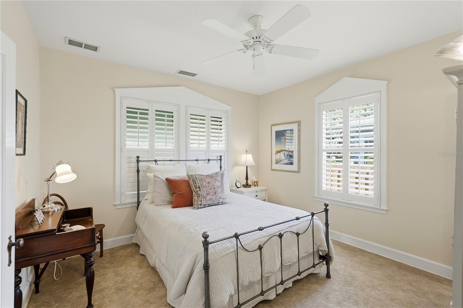 1325 24TH AVE N, ST PETERSBURG, FL, 33704