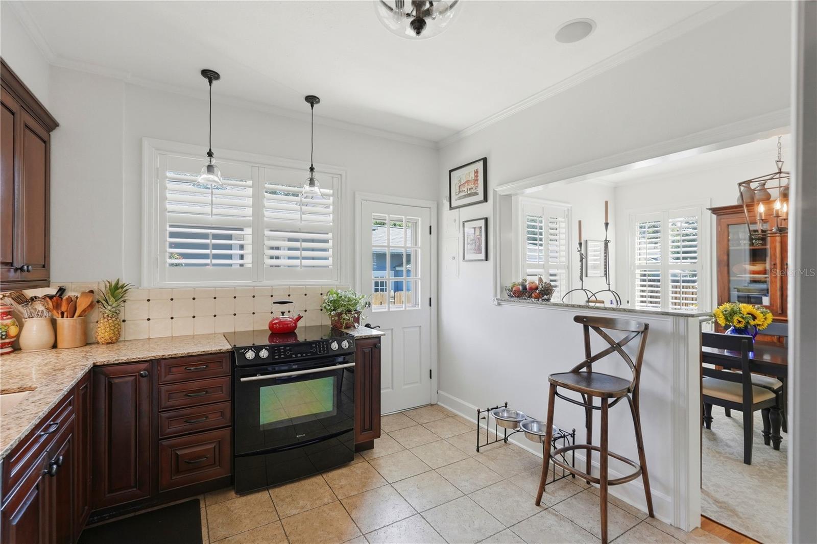 1325 24TH AVE N, ST PETERSBURG, FL, 33704