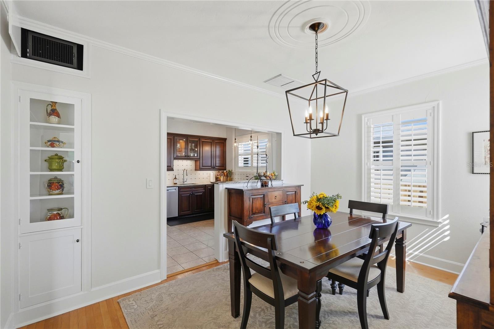 1325 24TH AVE N, ST PETERSBURG, FL, 33704