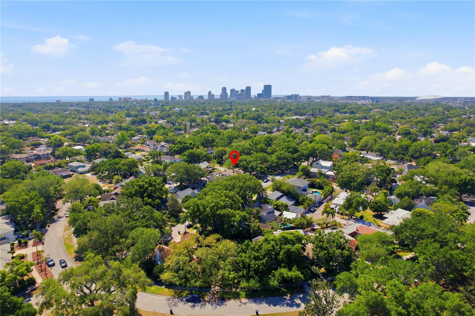 1325 24TH AVE N, ST PETERSBURG, FL, 33704