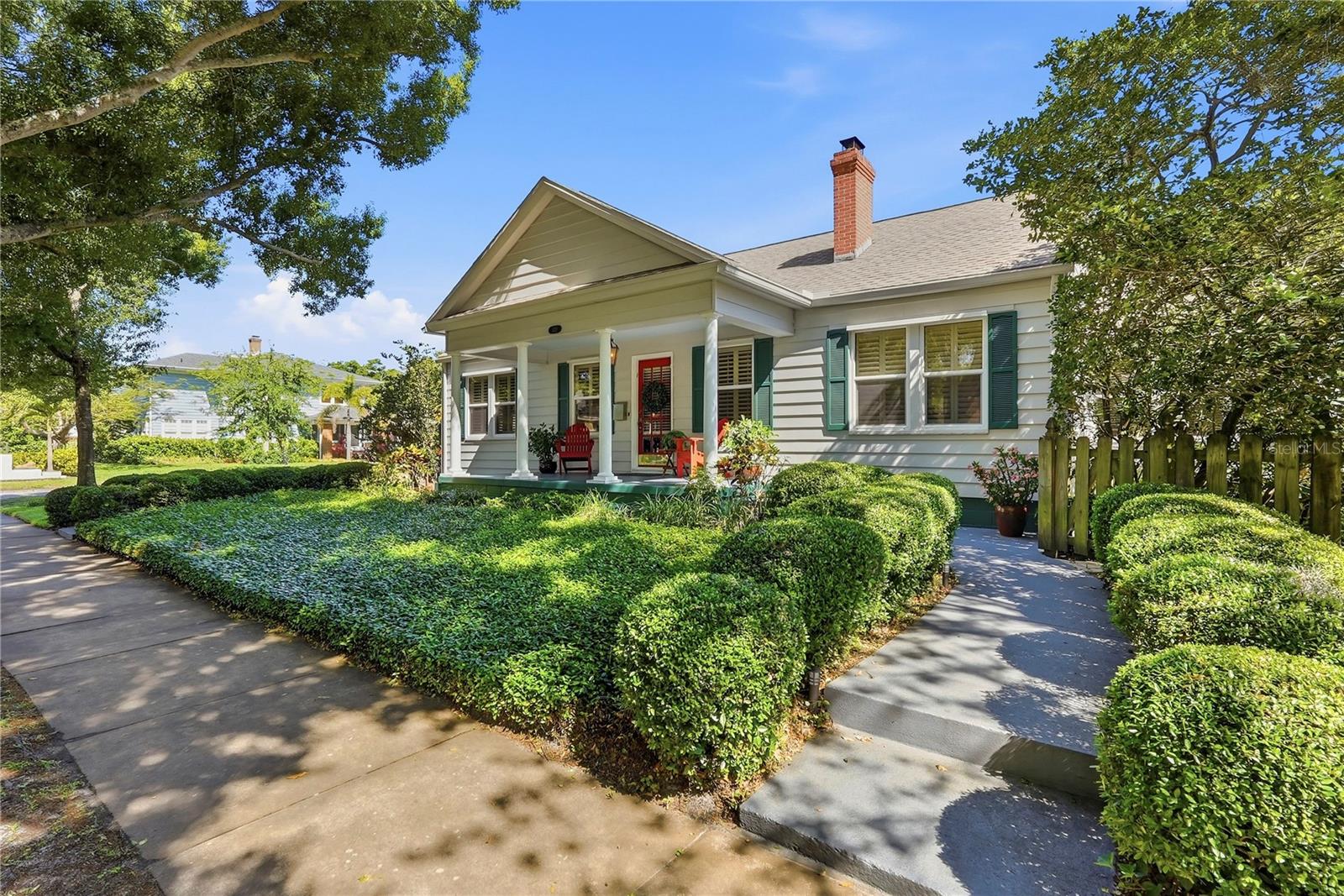 1325 24TH AVE N, ST PETERSBURG, FL, 33704