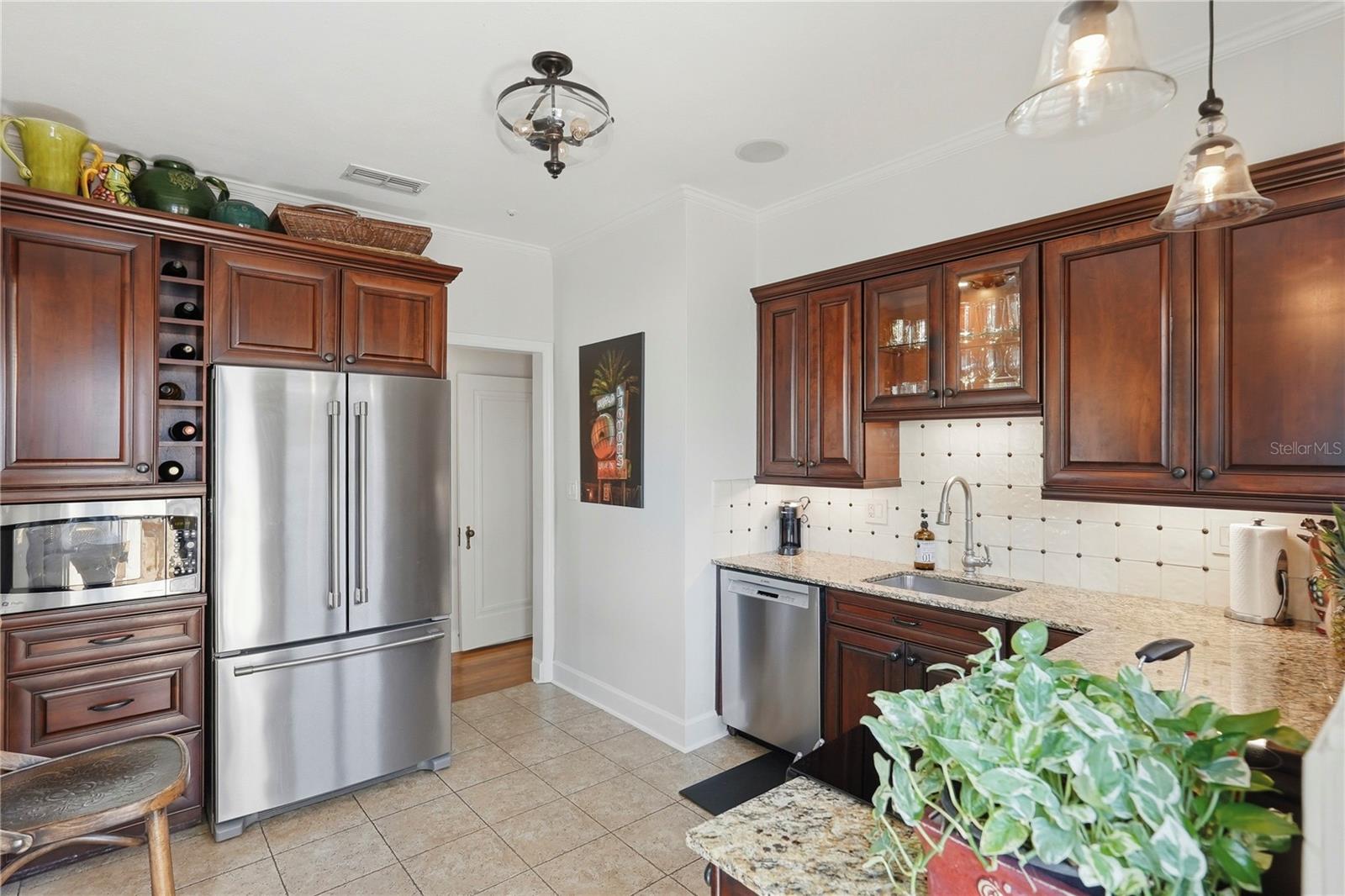 1325 24TH AVE N, ST PETERSBURG, FL, 33704