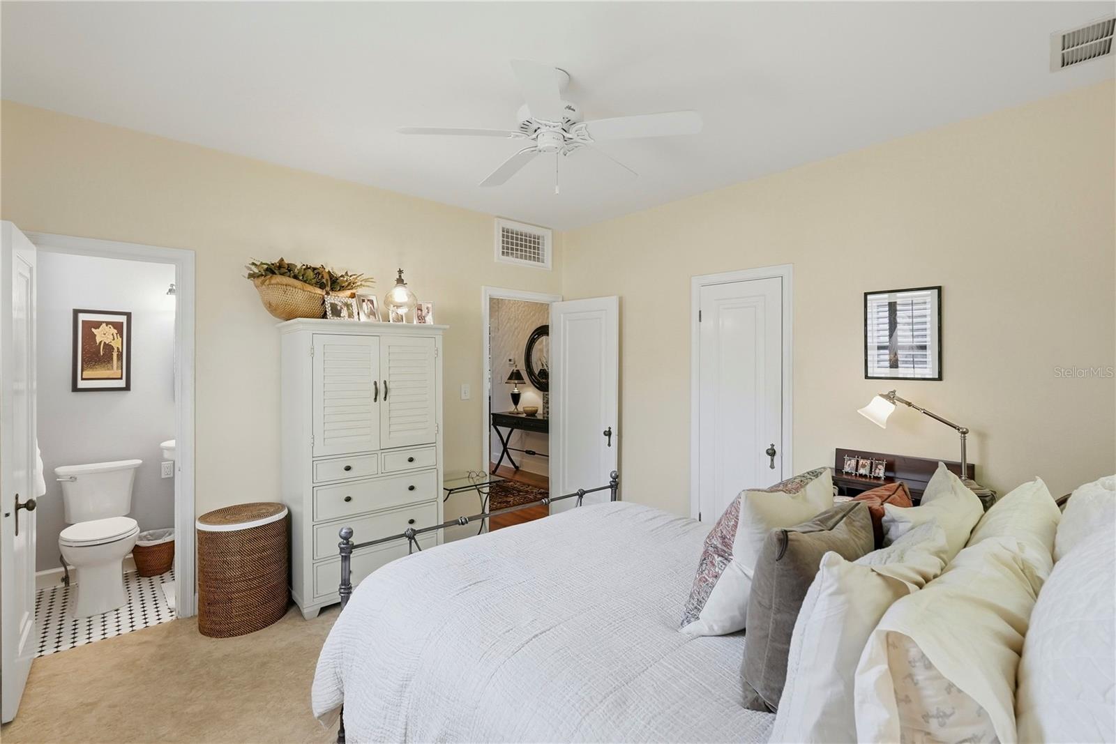 1325 24TH AVE N, ST PETERSBURG, FL, 33704