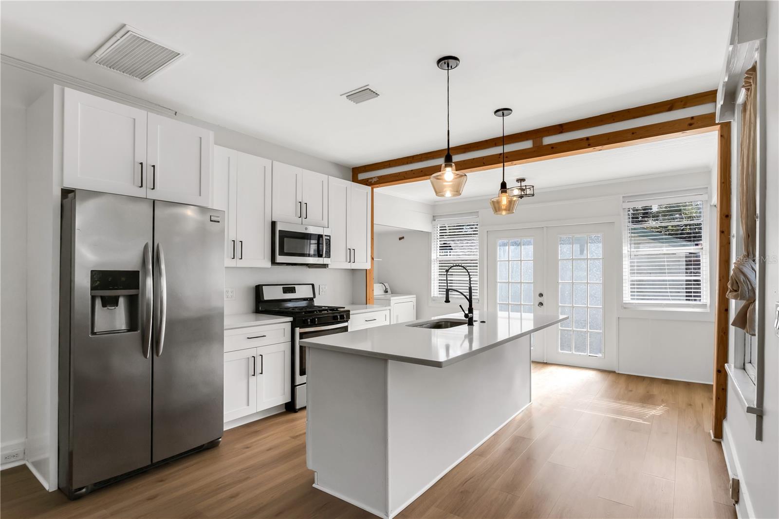 1924 3RD ST S, ST PETERSBURG, FL, 33705