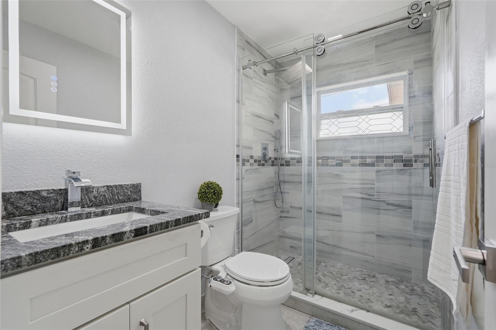 5922 MALCROSS DR, ORLANDO, FL, 32812