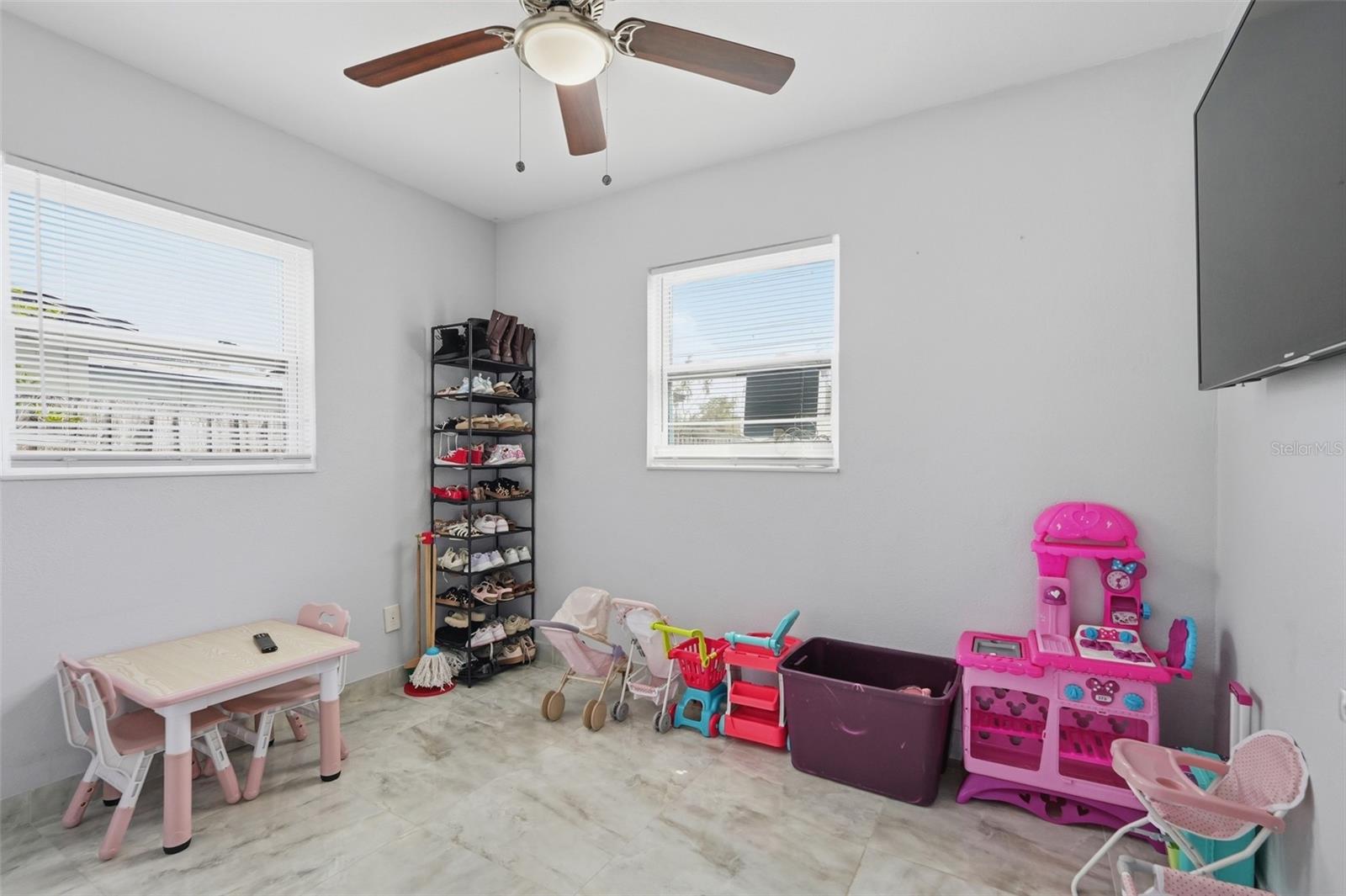 5922 MALCROSS DR, ORLANDO, FL, 32812