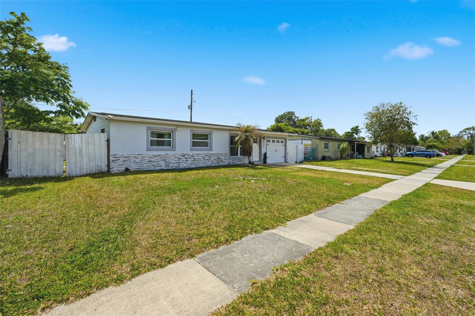 5922 MALCROSS DR, ORLANDO, FL, 32812