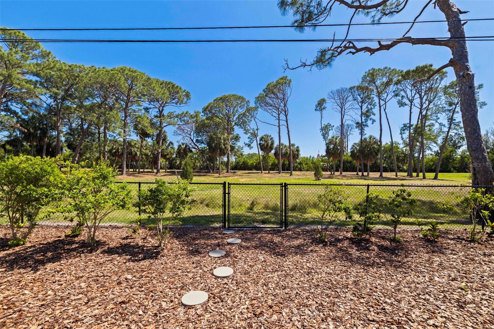 322 80TH AVE NE, ST PETERSBURG, FL, 33702