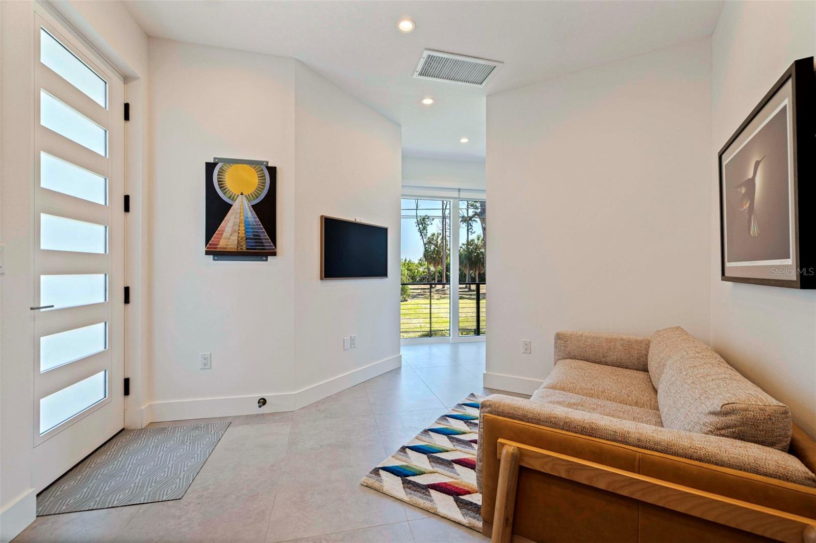 322 80TH AVE NE, ST PETERSBURG, FL, 33702