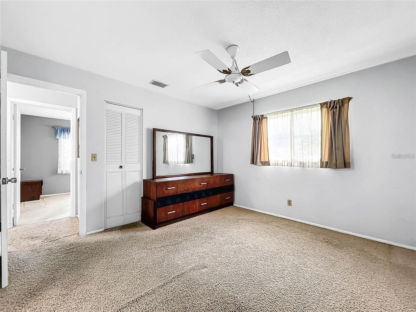 9743 37TH ST N #1, PINELLAS PARK, FL, 33782