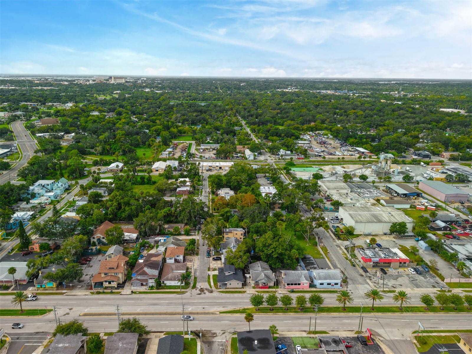 550 N RIDGEWOOD AVE, DAYTONA BEACH, FL, 32114