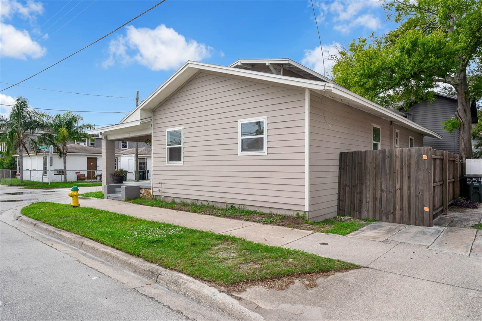 550 N RIDGEWOOD AVE, DAYTONA BEACH, FL, 32114