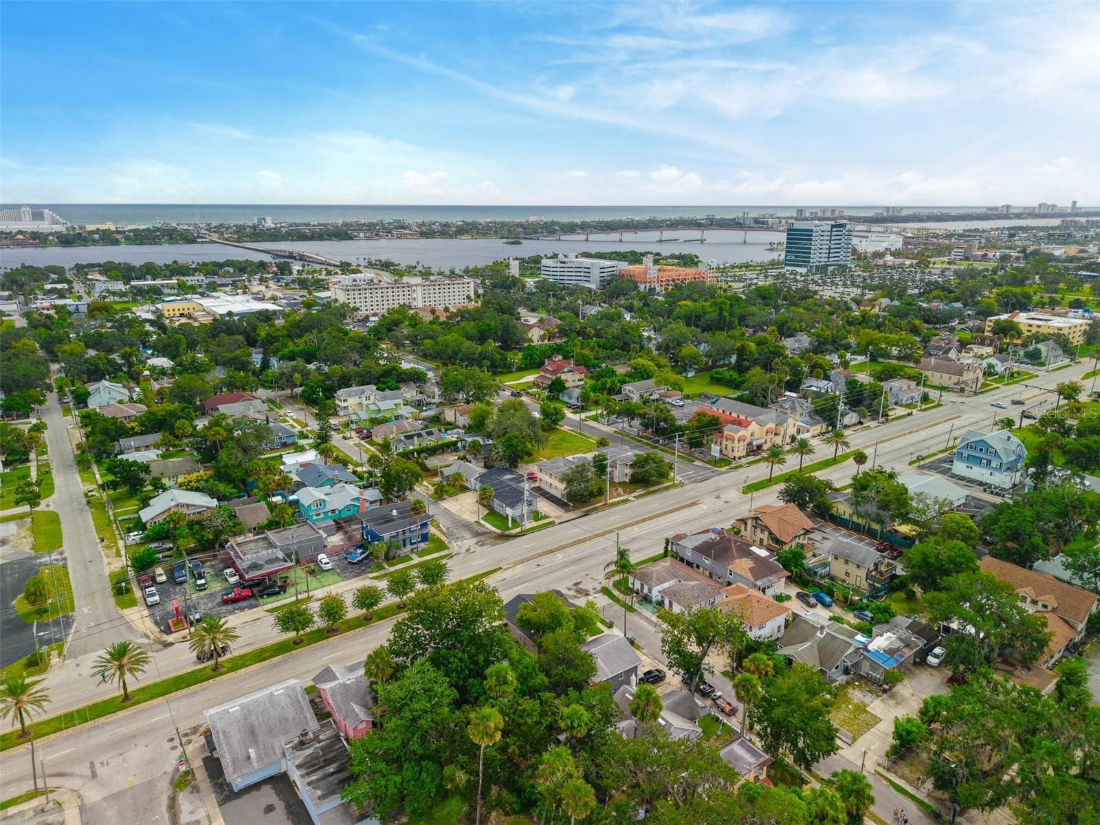 550 N RIDGEWOOD AVE, DAYTONA BEACH, FL, 32114