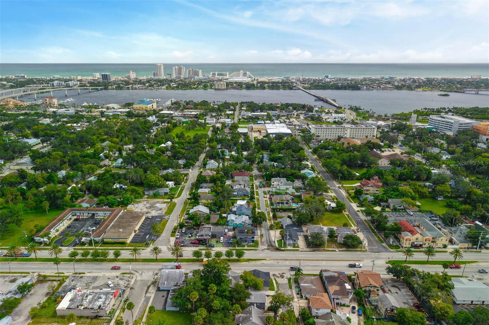 550 N RIDGEWOOD AVE, DAYTONA BEACH, FL, 32114