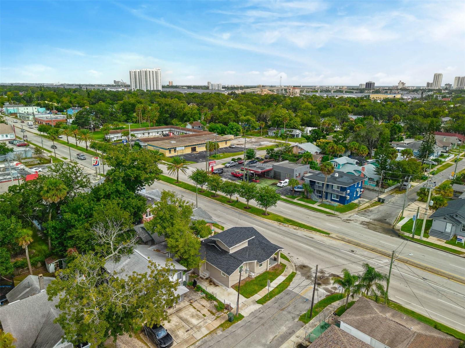 550 N RIDGEWOOD AVE, DAYTONA BEACH, FL, 32114